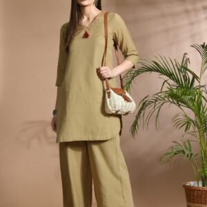 Tassel Neck Straight Kurta Pant Set