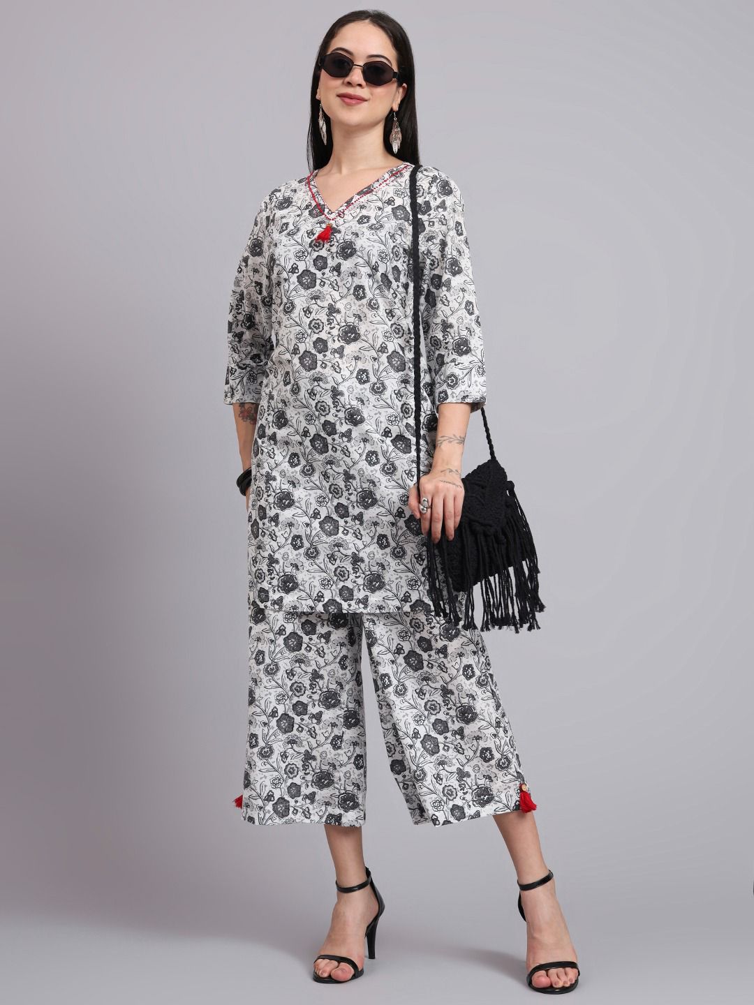 Elegant Monochrome Floral Kurta Set