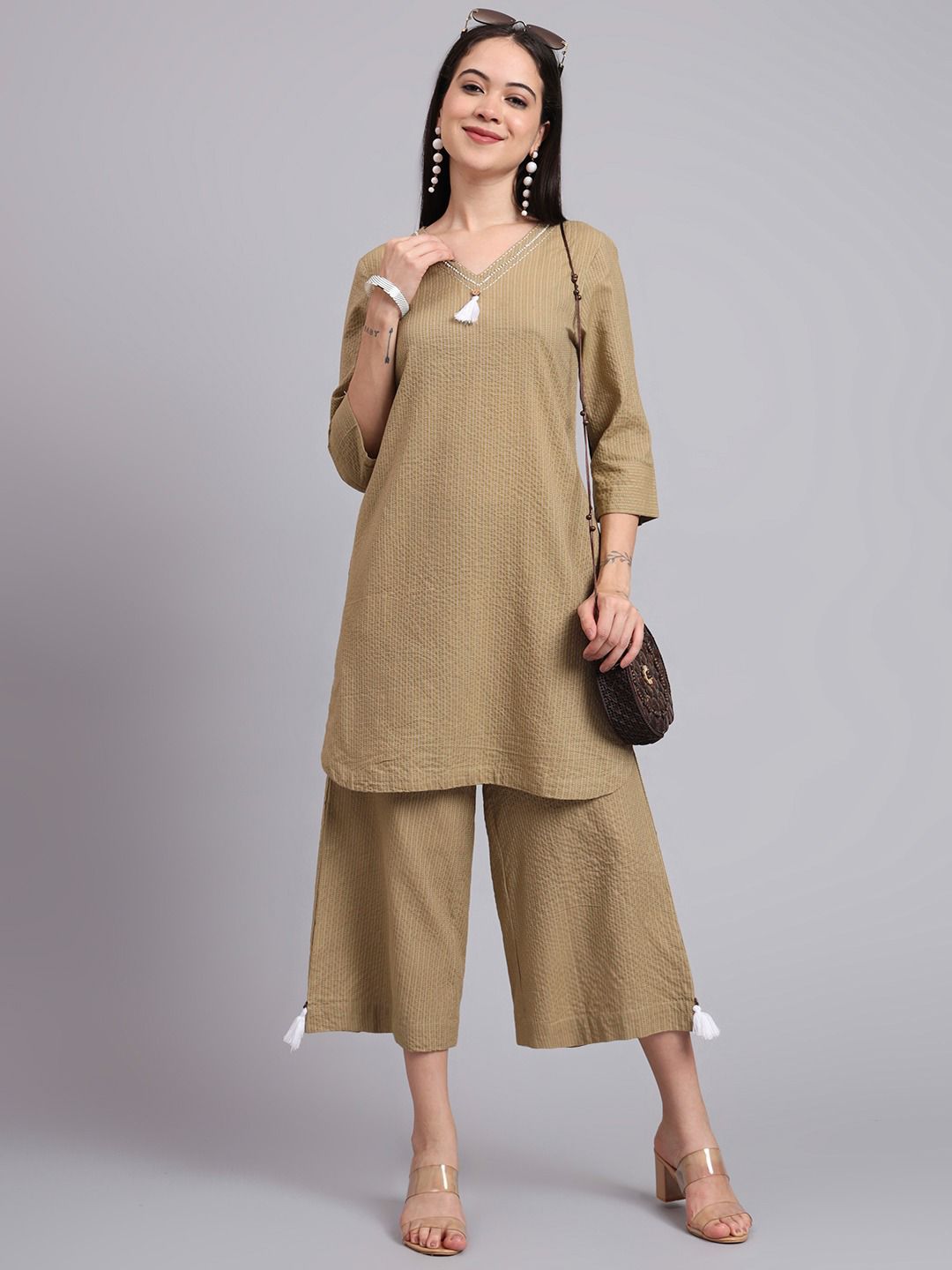 Classic Textured Kurta with Culotte Bottom Set